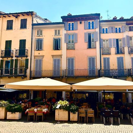 D-Place Apartment Piazza Duomo 克雷马 外观 照片